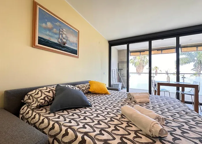 Marina Dei Sogni - Fronte Mare Con Terrazza E Aria Condizionata Lägenhet *