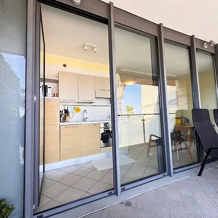 Marina Dei Sogni - Fronte Mare Con Terrazza E Aria Condizionata Appartement *