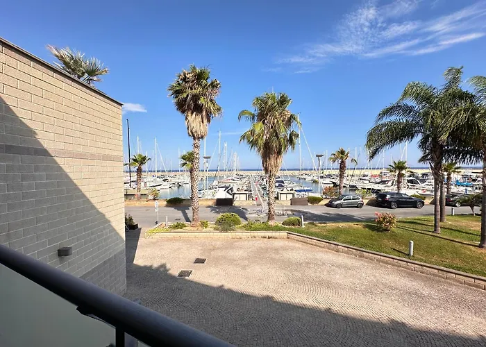 Marina Dei Sogni - Fronte Mare Con Terrazza E Aria Condizionata Apartamento